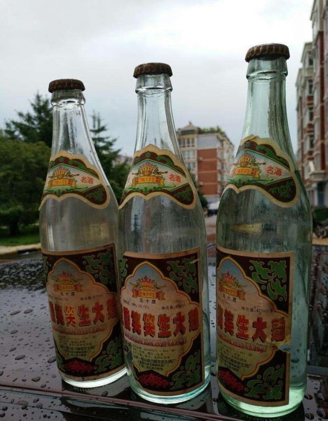 十年几前的老酒有没有市场？