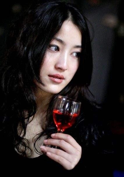 家酿桑葚酒怎么做不酸口感好？