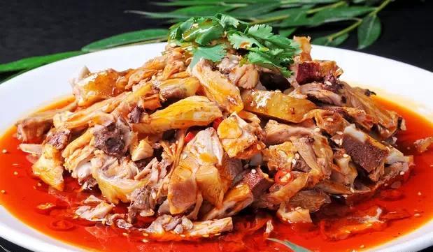 你家年夜饭几点吃？