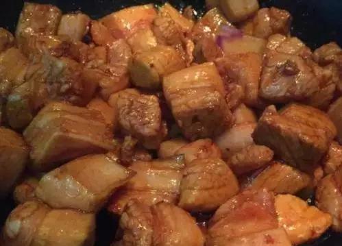 你曾吃过的最好吃的红烧肉是怎么做的？