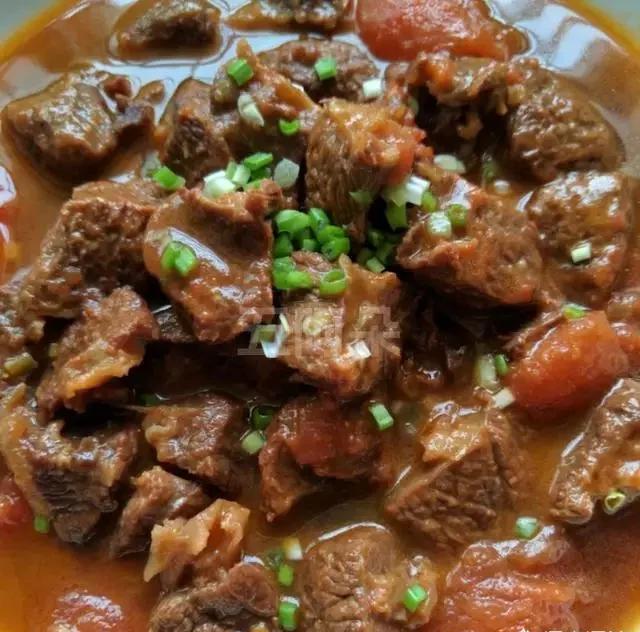 西红柿炖牛肉怎么做好吃？