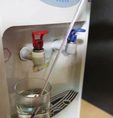 饮水机里面的开水是不是开水？