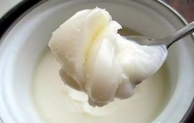 豆腐鲫鱼汤，如何才能使汤色乳白还好喝？