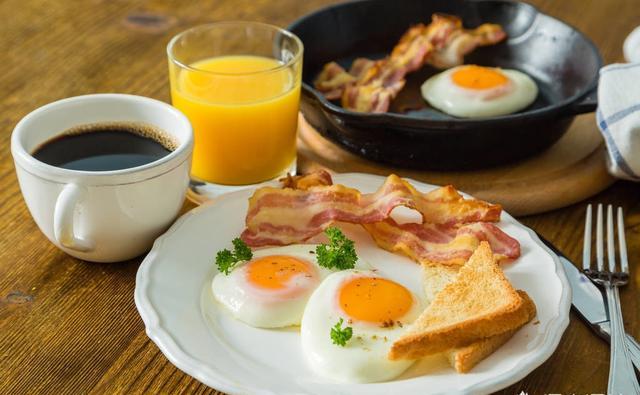 早餐自己在家做，有哪些容易做又好吃的？