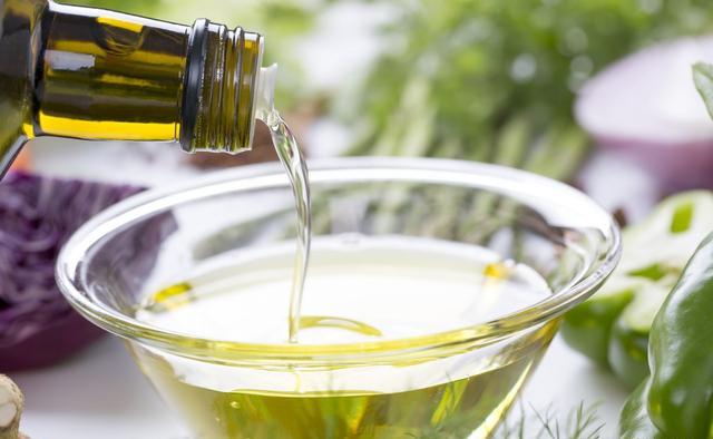 花生油，菜籽油，玉米油，葵花籽油哪种油最好？