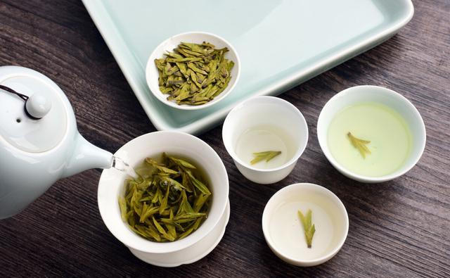 现在每天把绿茶当水喝，这样好吗？有哪些不好的后果？
