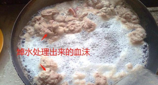 做红烧肉要不要先将肉放入锅中煮熟？