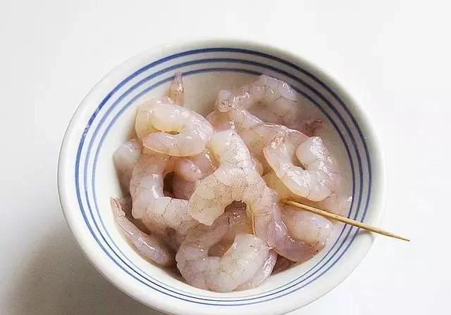 鸡蛋炒虾仁怎么炒才能鲜嫩又好吃？
