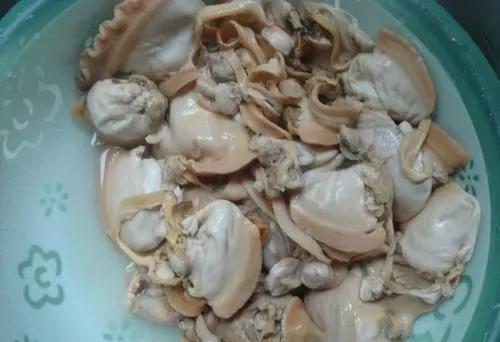 河蚌怎么做菜简单还好吃？