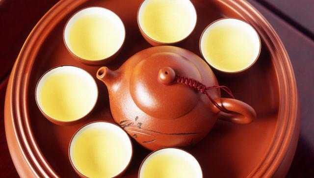 为什么说趁年轻要存点茶？