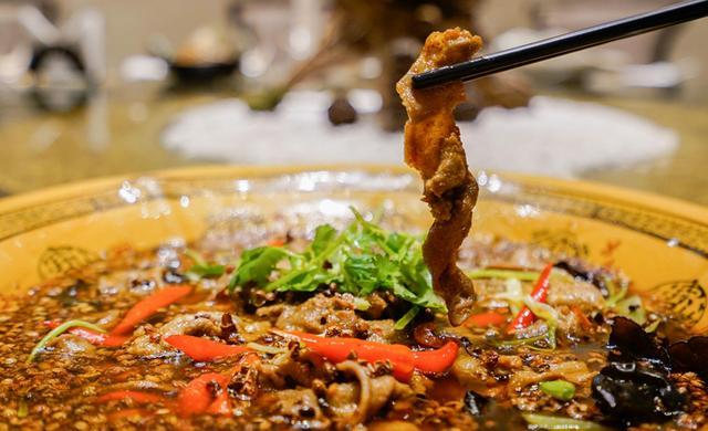 河南的饭菜和四川比起来，哪个地方的最好吃？