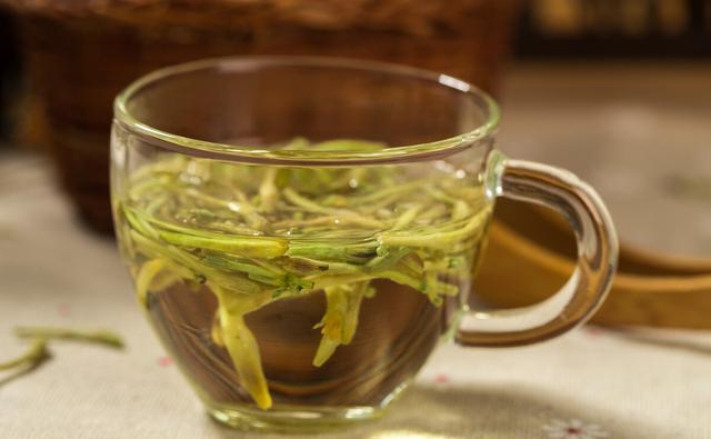 泡茶新手应该如何了解茶叶？如何正确学习泡茶？