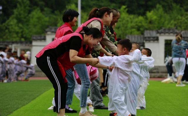 生孩子到底图啥？不要所谓的鸡汤，过来人说说吧？