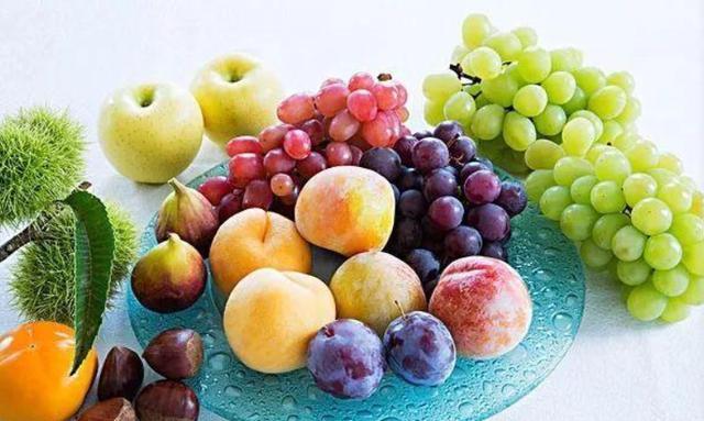 日本水果贵还是日本人穷？日本人吃不起水果的背后原因是什么？