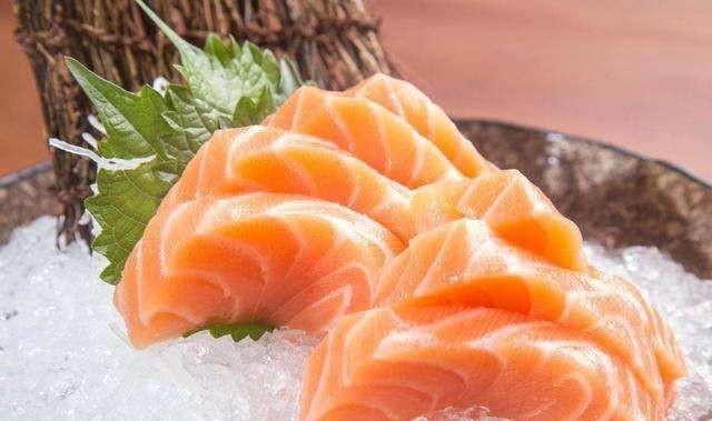 中国进口的三文鱼来自哪些国家？